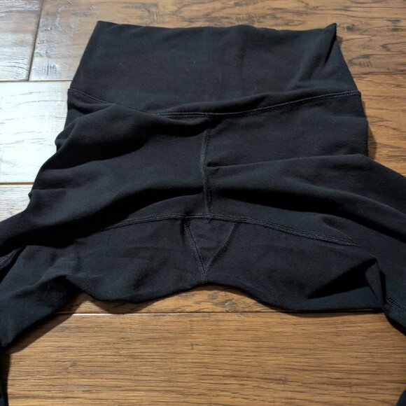 Old Navy PowerChill leggings black size XS - Picture 9 of 12